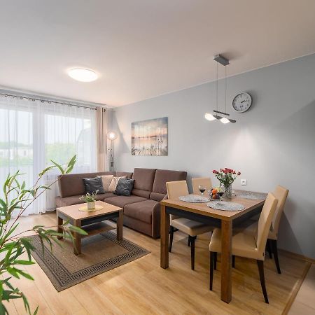 Blizej Morza 102 Z Prywatnym Garazem I Rowerami W Cenie Apartment โควอบเซก ภายนอก รูปภาพ