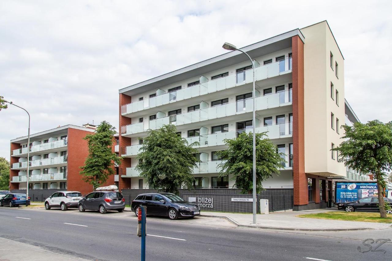 Blizej Morza 102 Z Prywatnym Garazem I Rowerami W Cenie Apartment โควอบเซก ภายนอก รูปภาพ